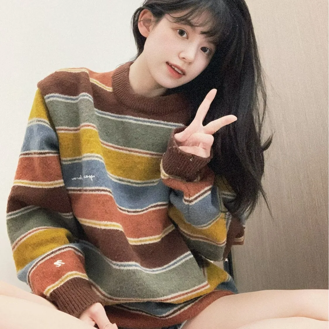 레트로 아메리칸 레이지 스트라이프 컬러 블록 라운드 넥 니트 스웨터 여성용 패셔너블 루즈핏 롱 스웨터