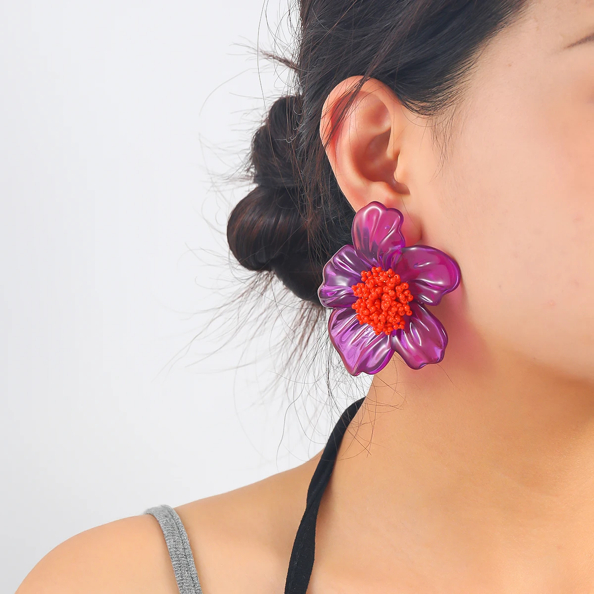 ZAA 2024 New Arrival Fashion  Bohemian Purple Resin Large Flower Handmade Beaded Flower Earrings for Women Wholesale Price