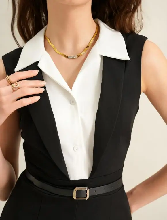 

Jumpsuit Women 2026 New Classic Black and White Contrasting Commuting Turn-Down Collar Sleeveless High Waist Wide Leg Jumpsuit