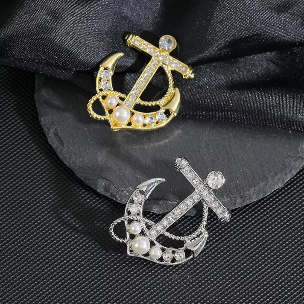 Vintage Naval Rudder Anchor Brooch Rhinestone Men's Suit Shirt Collar Lapel Pin Metal Brooch Business Badge Jewelry Accessories view 2