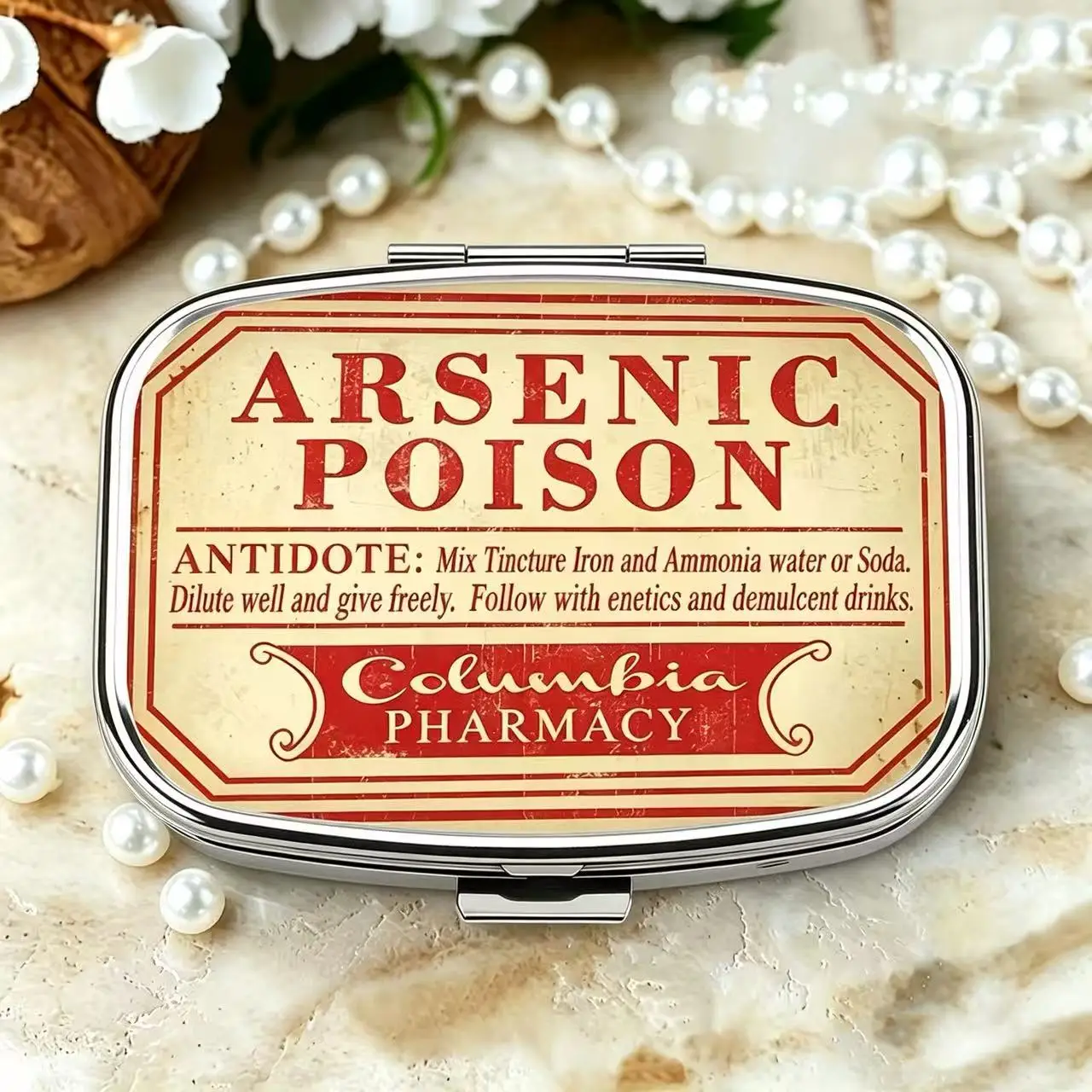 2-Fächer Metall-Pillenbox, Vintage Arsenik-Etikett-Druck, Tragbare Taschen-Pillenbox, Reise-Medikamenten-Aufbewahrungsbehälter – Detail 2