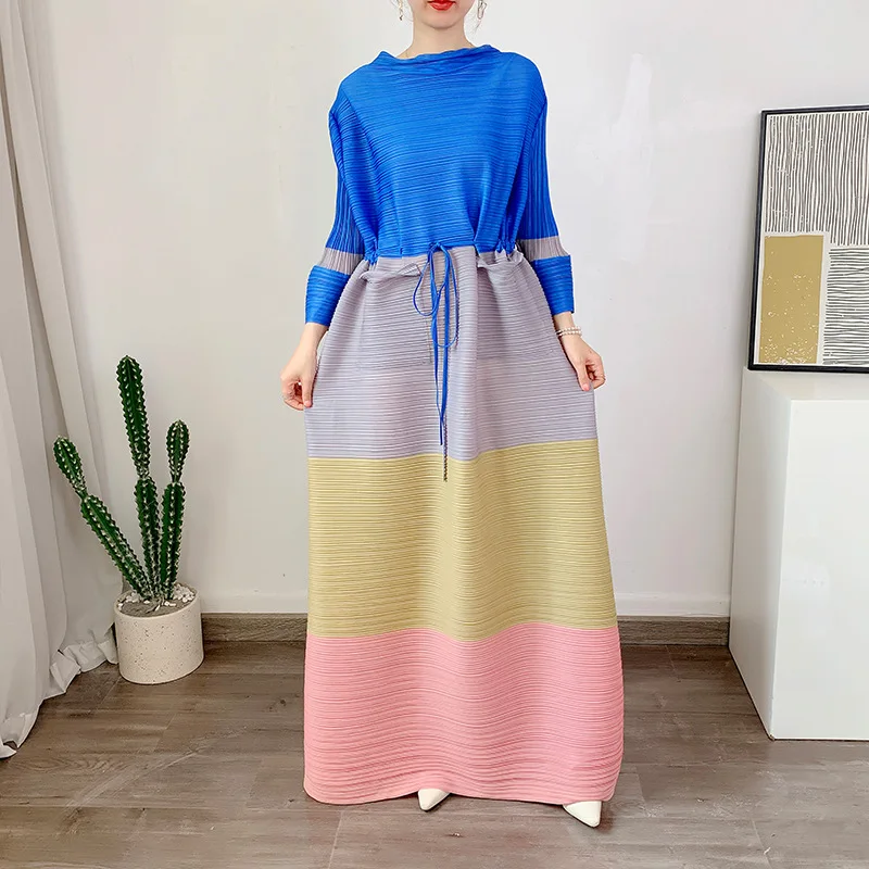 

Pregnant Dress Women Clothing 2023 Spring Summer Slash Neck Colour Patchwork Loose Stretchable Miyake Pleated Drawstring Long