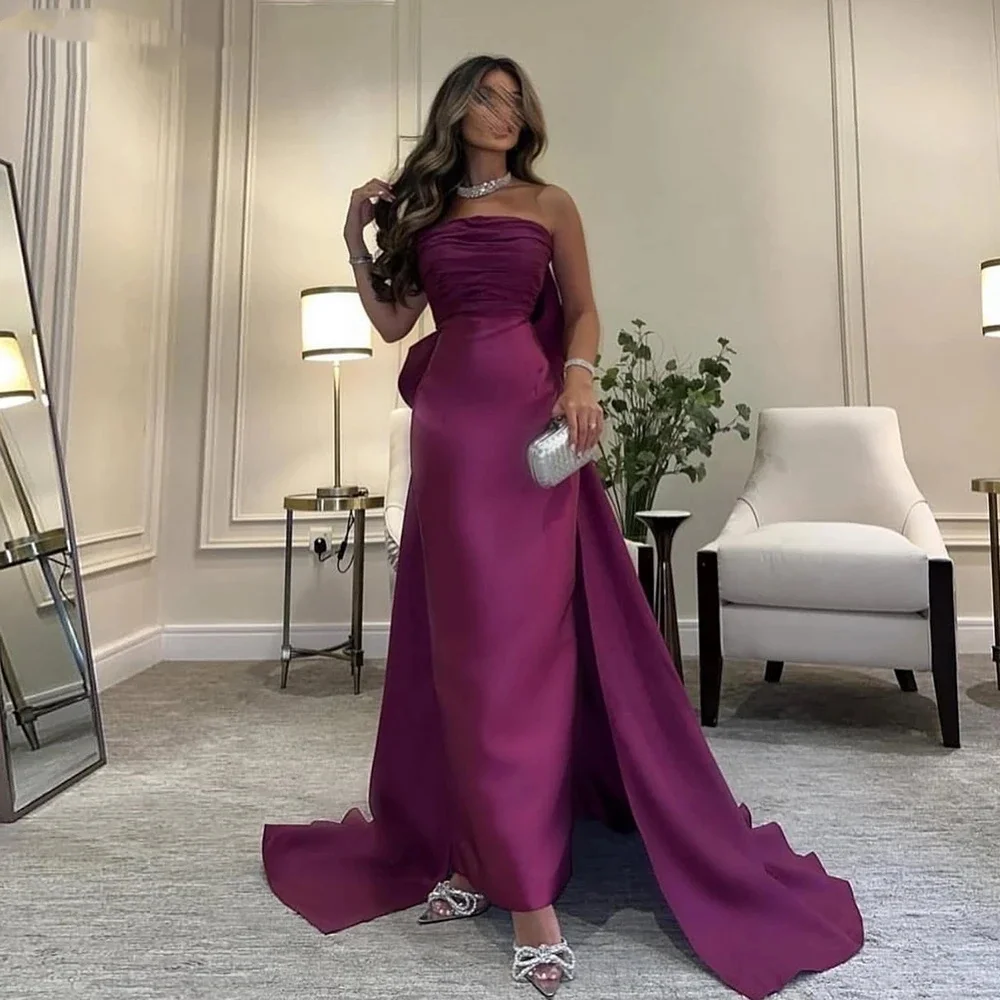 

Simple Purple Evening Dresses Charming Sleeveless Satin Women Prom Gowns Vintage Floor Length Customized Wedding Guest Gowns