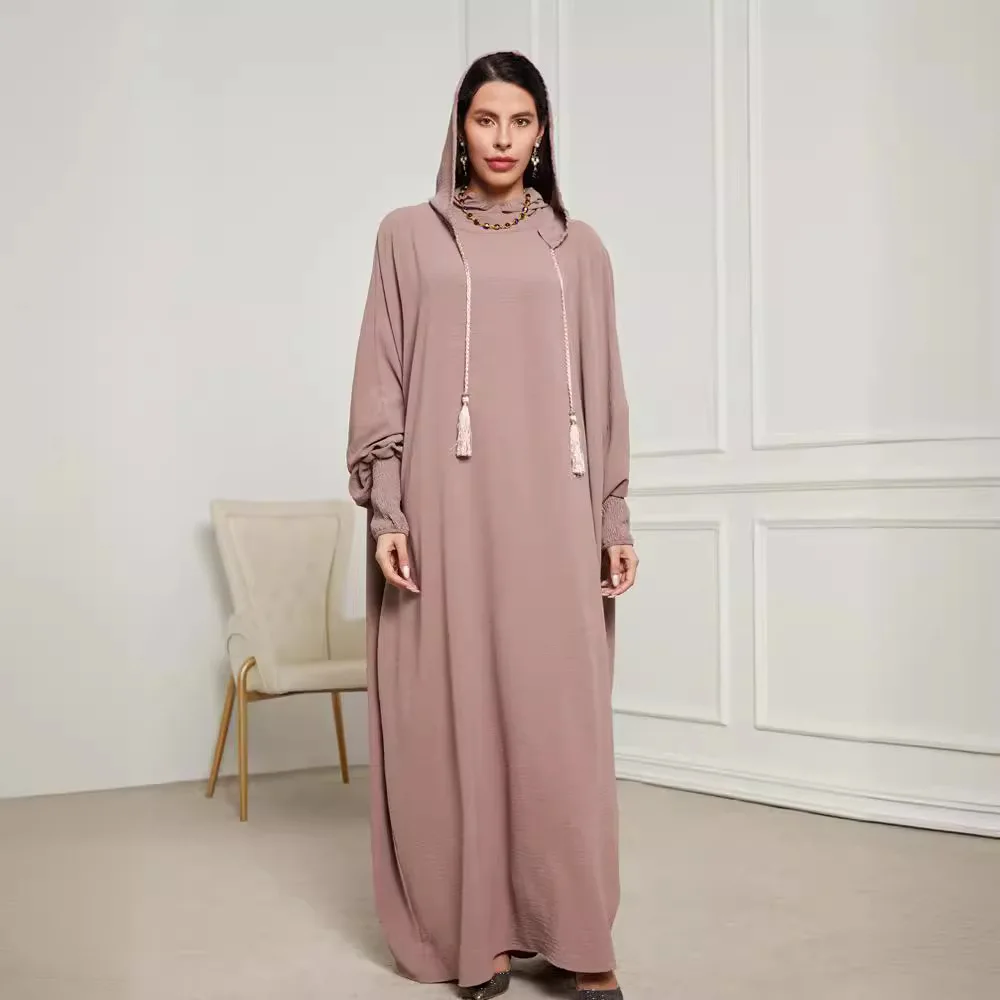 Nouvelle mode musulmane 2025 femmes couleur unie décontracté à la mode élégant à manches longues à capuche Abaya femme Jalabiya vêtements manteau robes