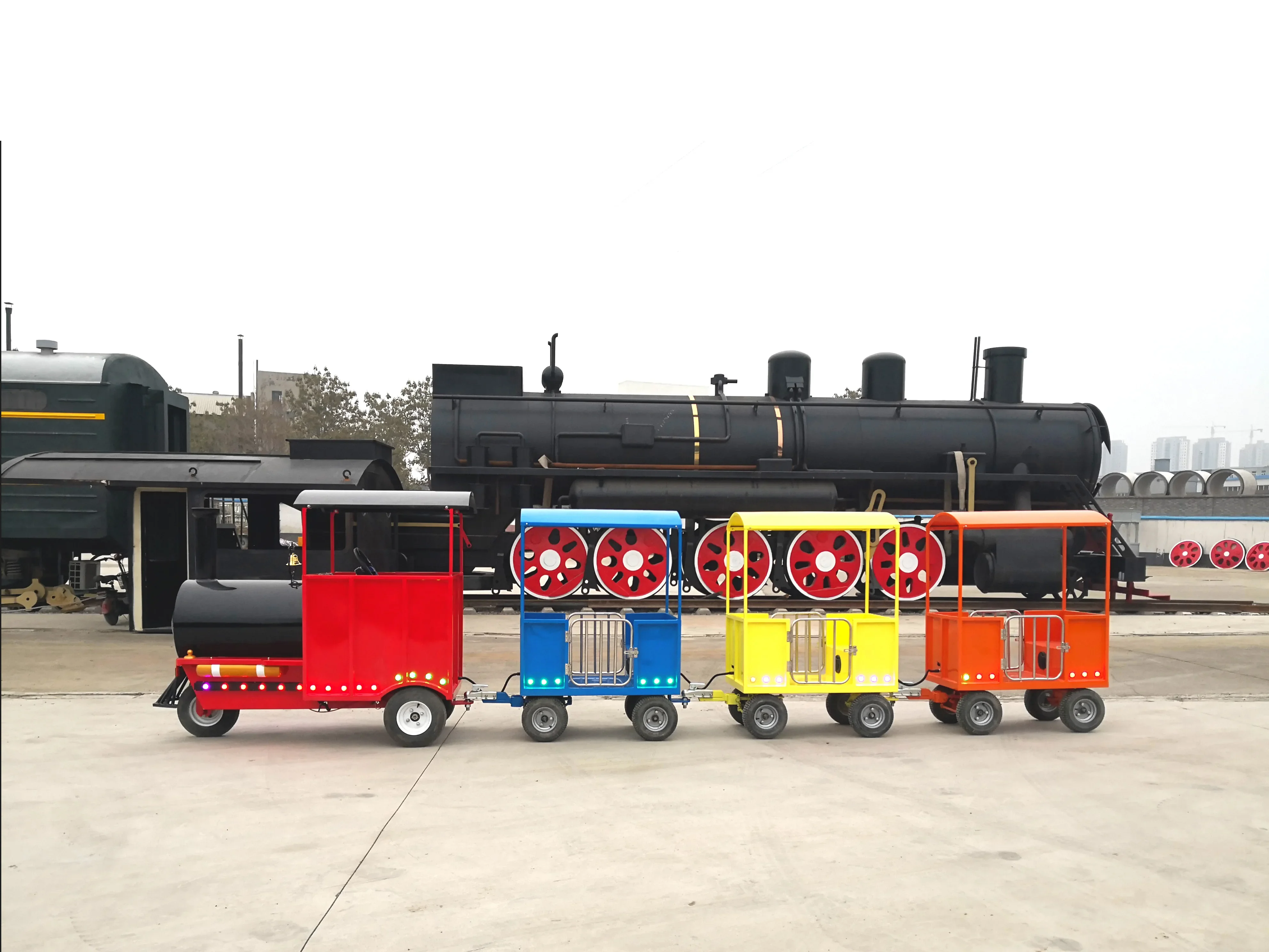 Passeio personalizado em trens de diversão elétricas infantis