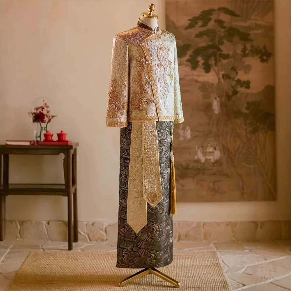Chinese Style Wedding Groom Costume Luxury 2Pcs Tang Clothes Marriage Suit Bride Toast Clothing Sequins Wedding Qipao