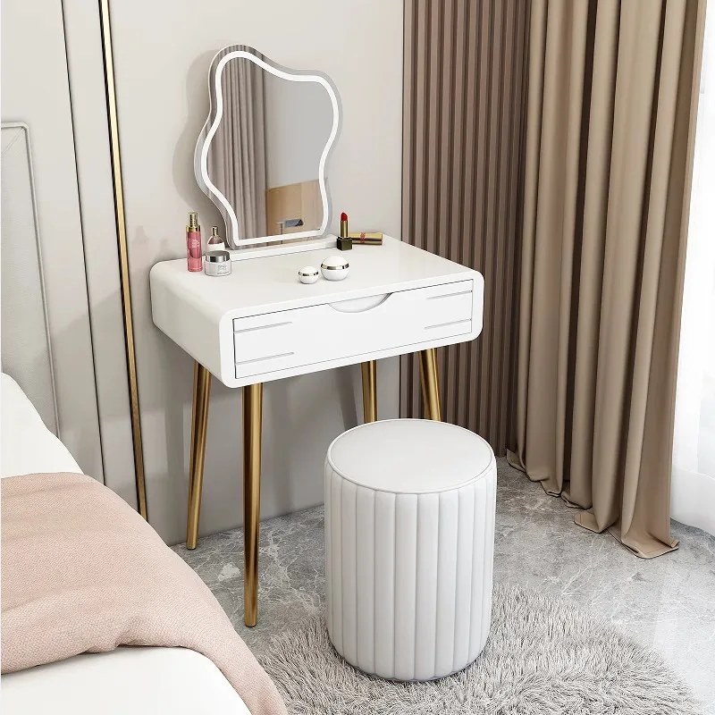 Wholesale Nordic Luxury Solid Wood Makeup Vanity Dresser with Lighted Mirror and Multifunctional Features for Bedroom Apartment