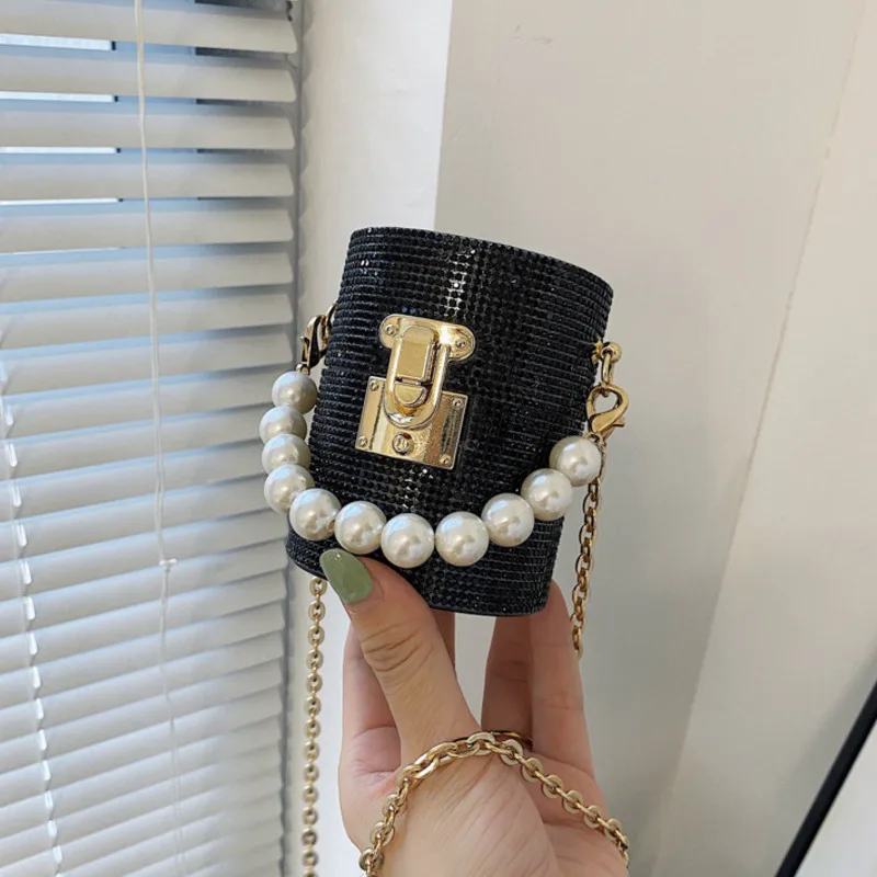 Acrylic Diamond Mouth Red Women\'s 2024 New Pearl Handbag for women Chain Strap Bag