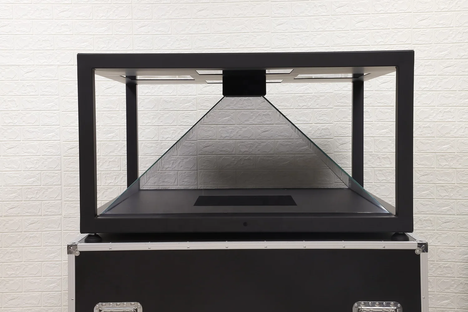 360 Degree 3D Hologram Display 1.5x1.5 Meter, Holographic Projection Technology for MUSEUMS
