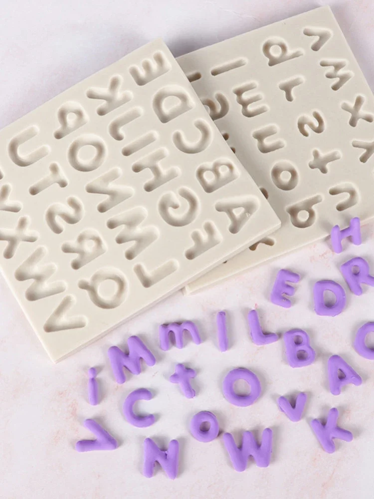 Cake Mold With Uppe…