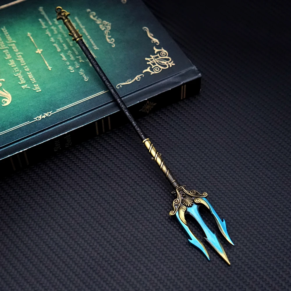 

22cm Kratos Poseidon Trident Keychain God of War 5 Ragnarok Game Peripheral Model Cospaly Fork Prop Collectible Samurai Ornament