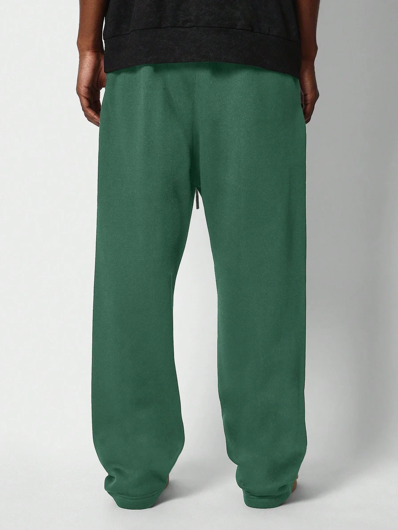 Cozy Fleece Sweatpants Embroidered Logo Relaxed Fit Casual Athleisure Pants