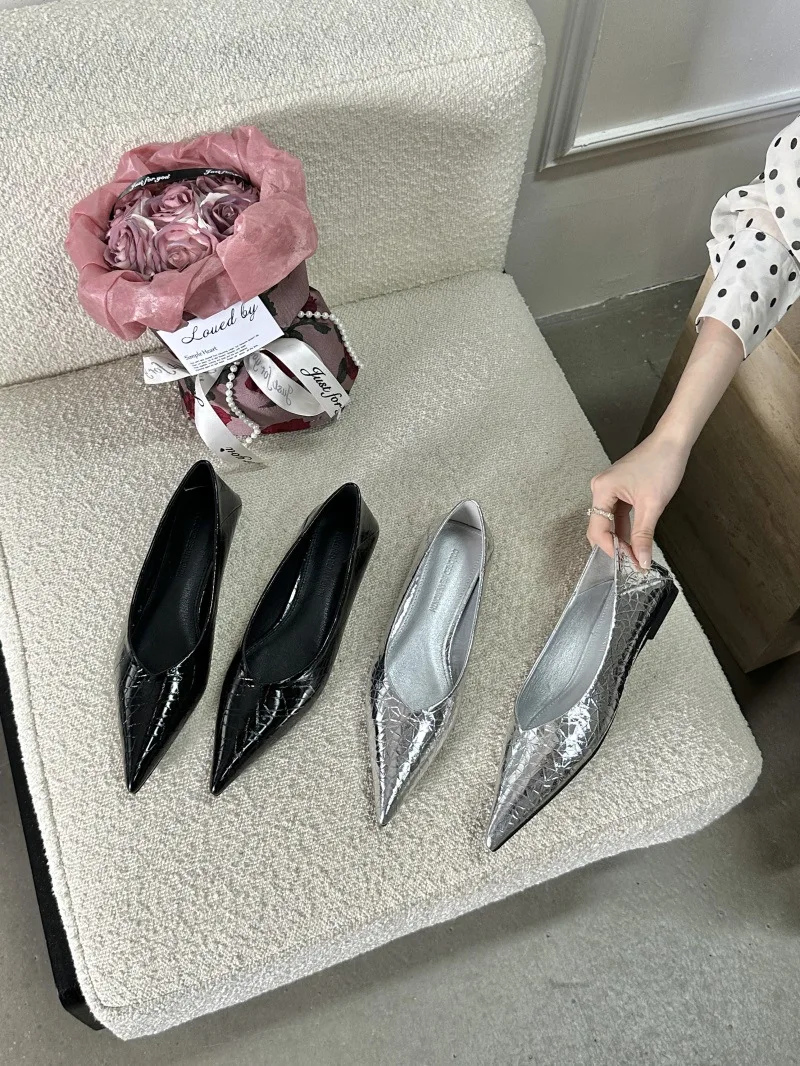 

Туфли женские на низком каблуке, искусственная кожа, низкий каблук, неглубокий Носок, классические