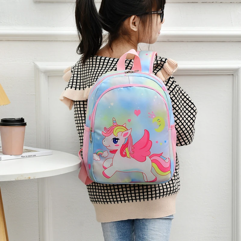 Personal isierte Namens rucksack für Mädchen Jungen, Einhorn Schule Bücher tasche für Kinder, lässige Bücher taschen für den Schul anfang Reise Picknick tasche