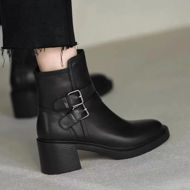 

Womens Ankle Boots Fashion Belt Buckle Soft Leather Boots Plush Warm Winter Boots for Women Heel Casual Leather Boot Botas Mujer