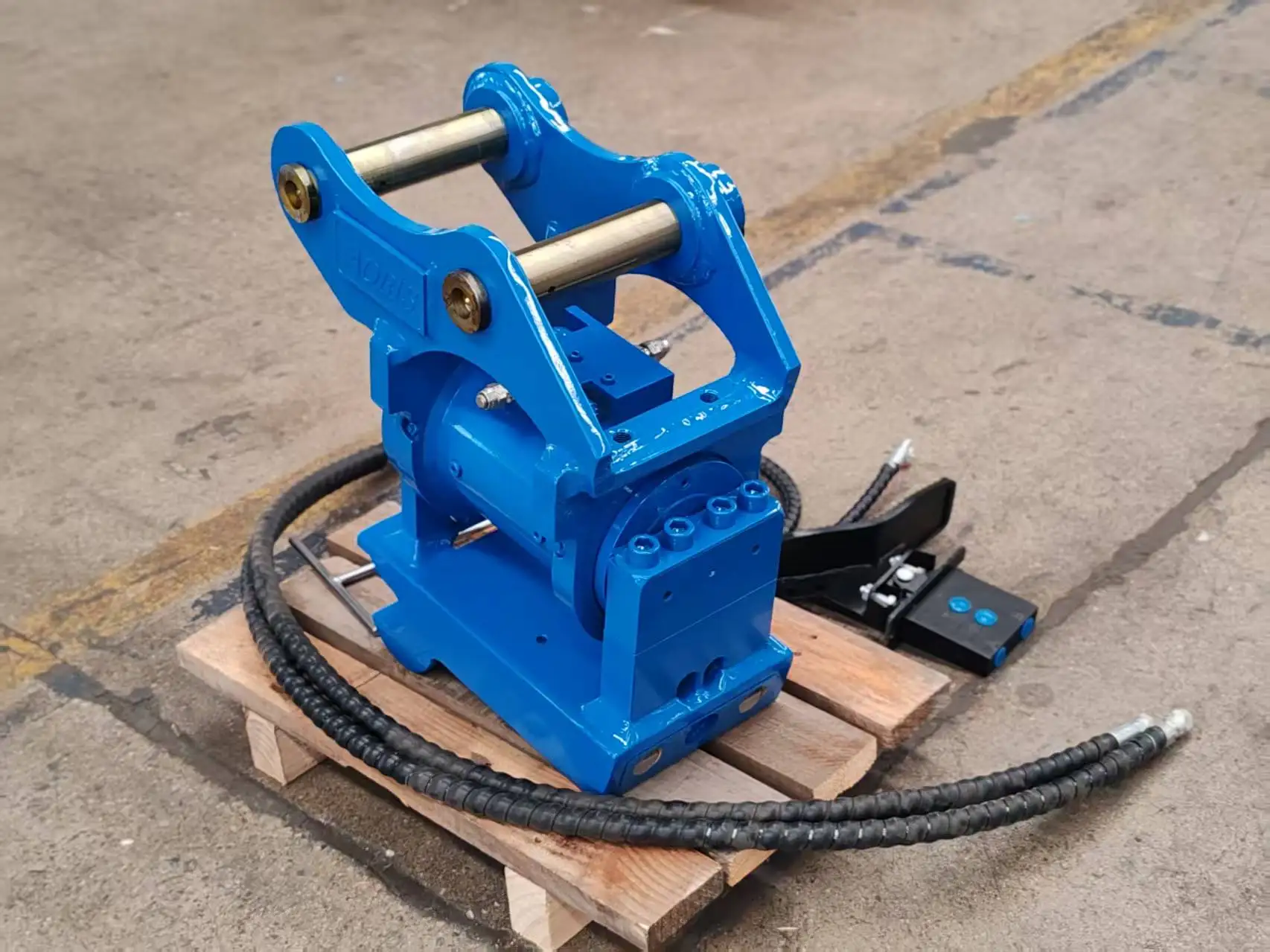 30-55mm Pins Diameter MS03 Mechanical Tilting Powertilt Quick Hitch Coupler for 5-8 Ton Excavator