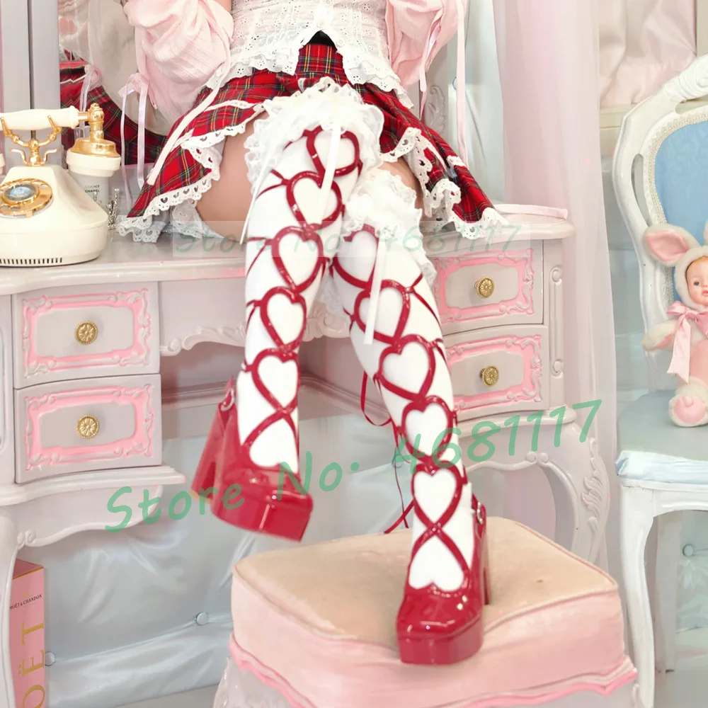 Heart-shaped Strappy Platform Sandals Women Lovely Cross Tied Puttee Chunky Heels Nightclub Round Toe Patent Leather Sandals