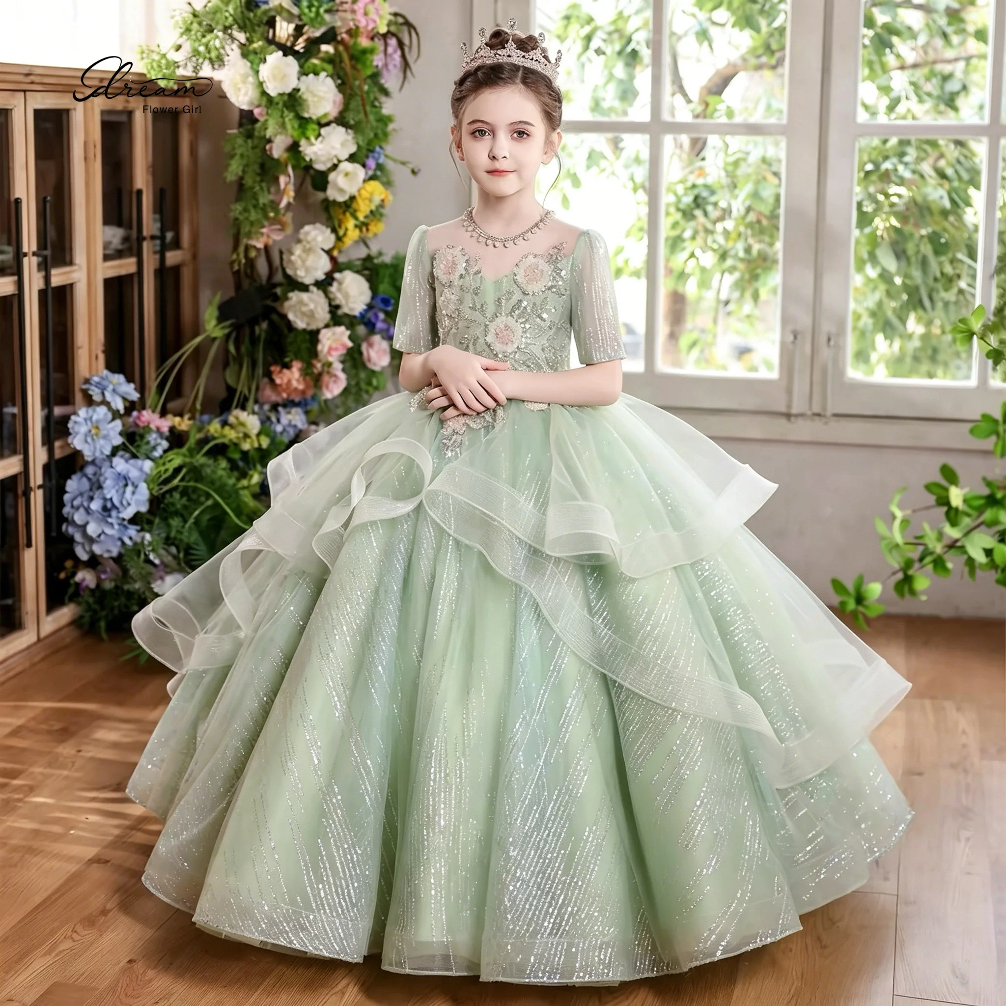 

Green Chiffon Round Neck Short Sleeve Floor Length Ball Gown Children's Formal Dress with Tulle and Embroidery Design