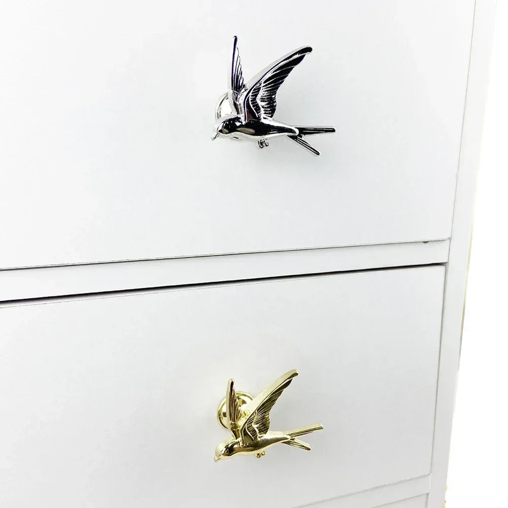 

Bird Shape Furniture Handle Zinc Alloy Exquisite Craftsmanship Door Cabinets Cupboard Drawers Knobs For Children Furniture Decor