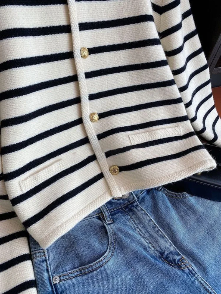 HOUZHOU Autumn Winter Striped Knitted Cardigan Women Korean Fashion Casual Elegant Sweater Coat Single Breasted Long Sleeve Top