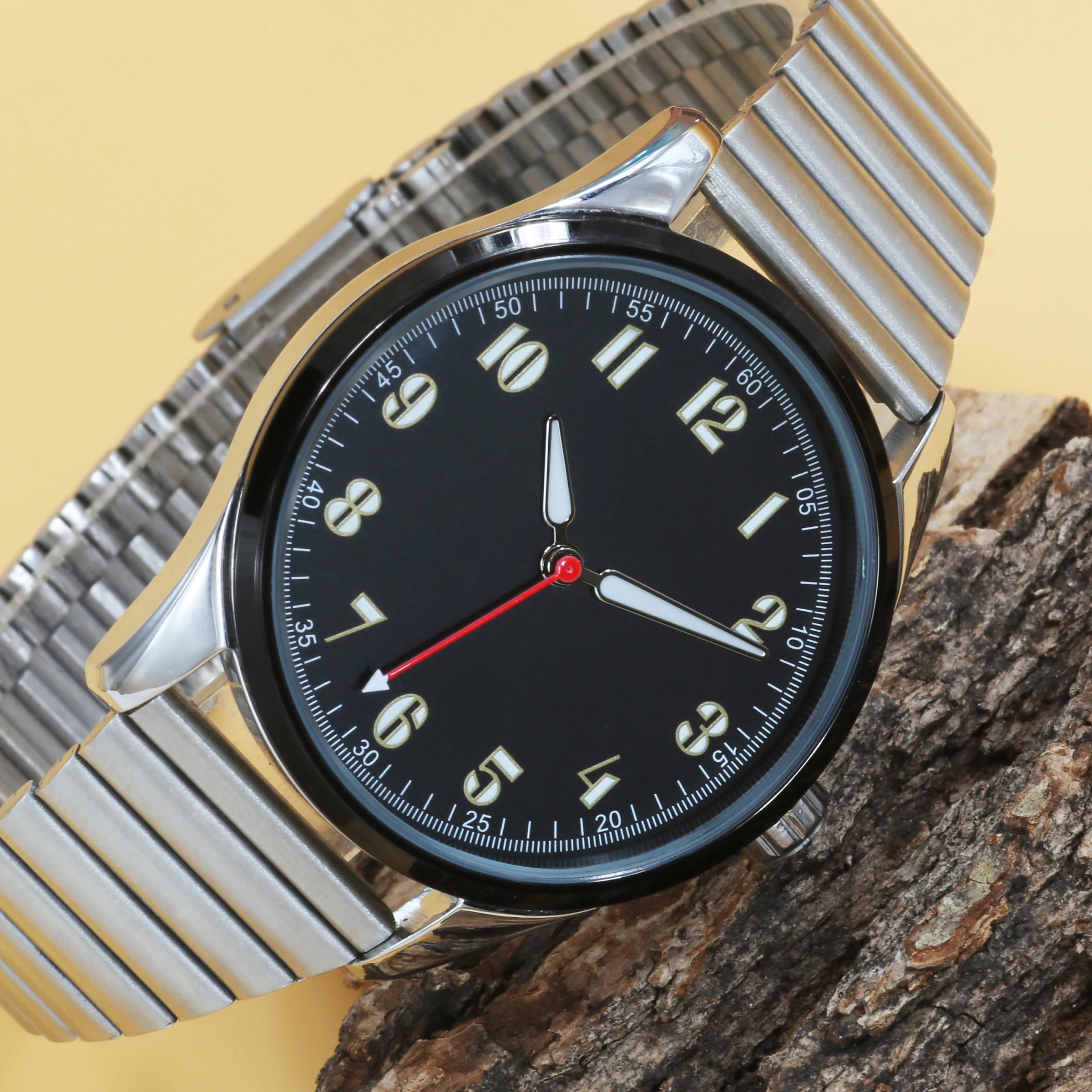 

Мужские кварцевые часы Корпус из нержавеющей стали Водонепроницаемый минималистичный дизайн Мужские подарки оптом