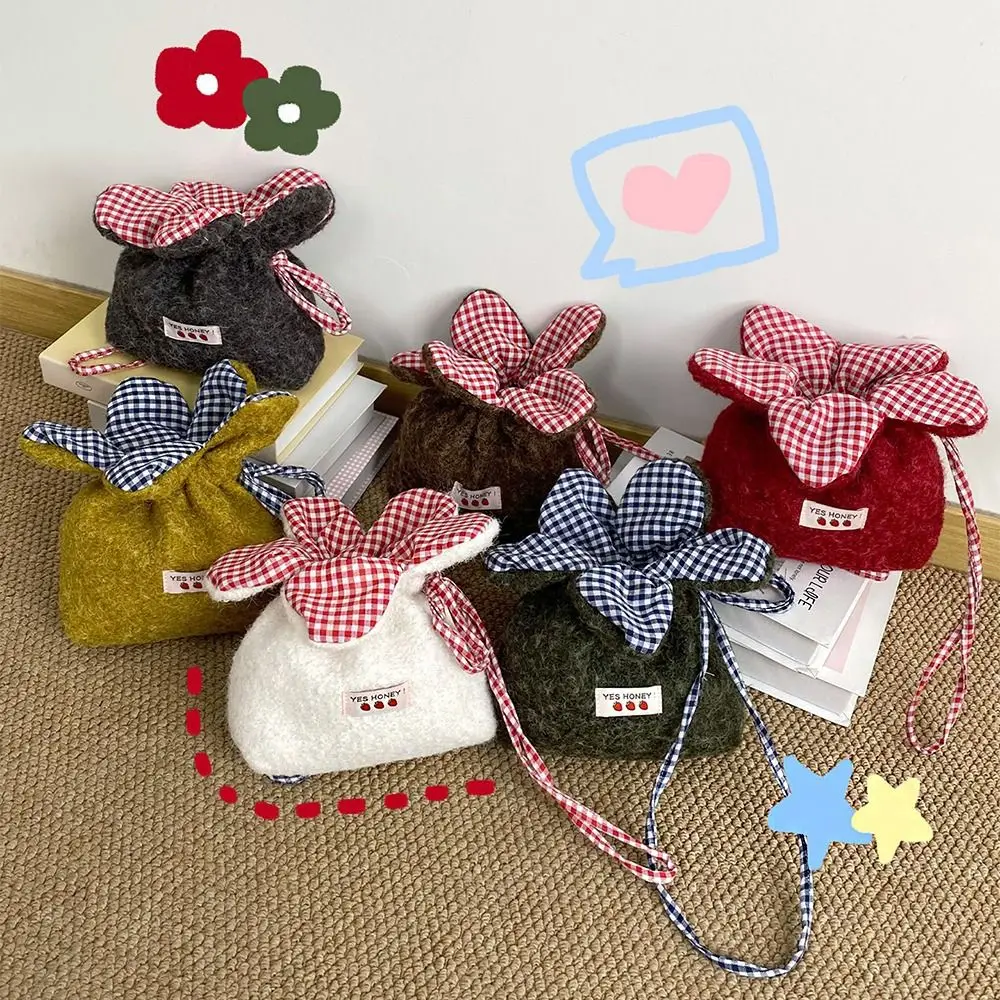 

Literary Bundle Pocket Plush Flower Drawstring Bag Korean Style Plaid Flower Handbag Cloth Storage Bag Shoulder Bag Student