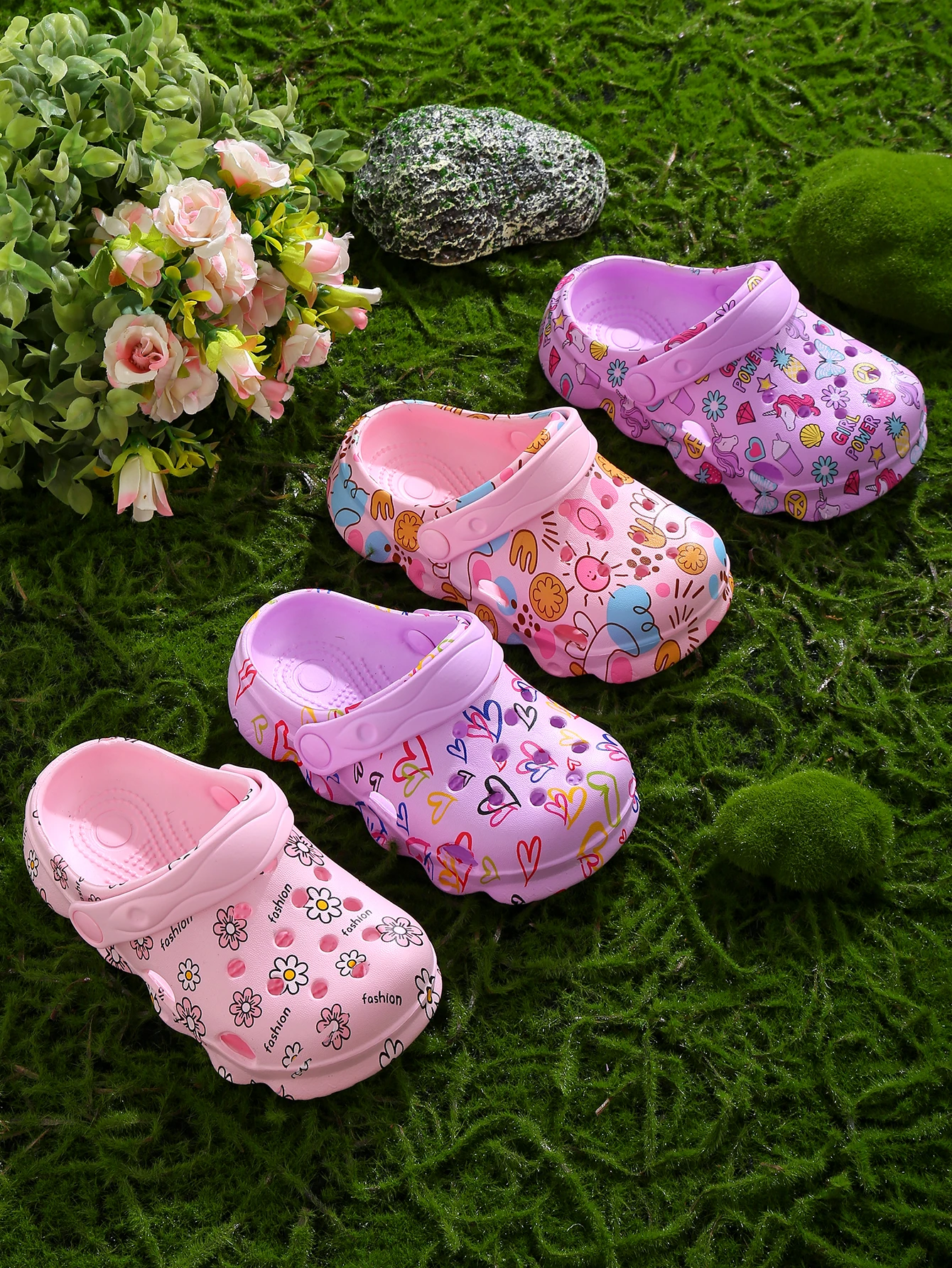 Girls Cute Lightweight Clogs - Non-slip, Breathable, Quick Dry Design - Suitable for Indoor, Outdoor, Shower, Beach and Pool Use