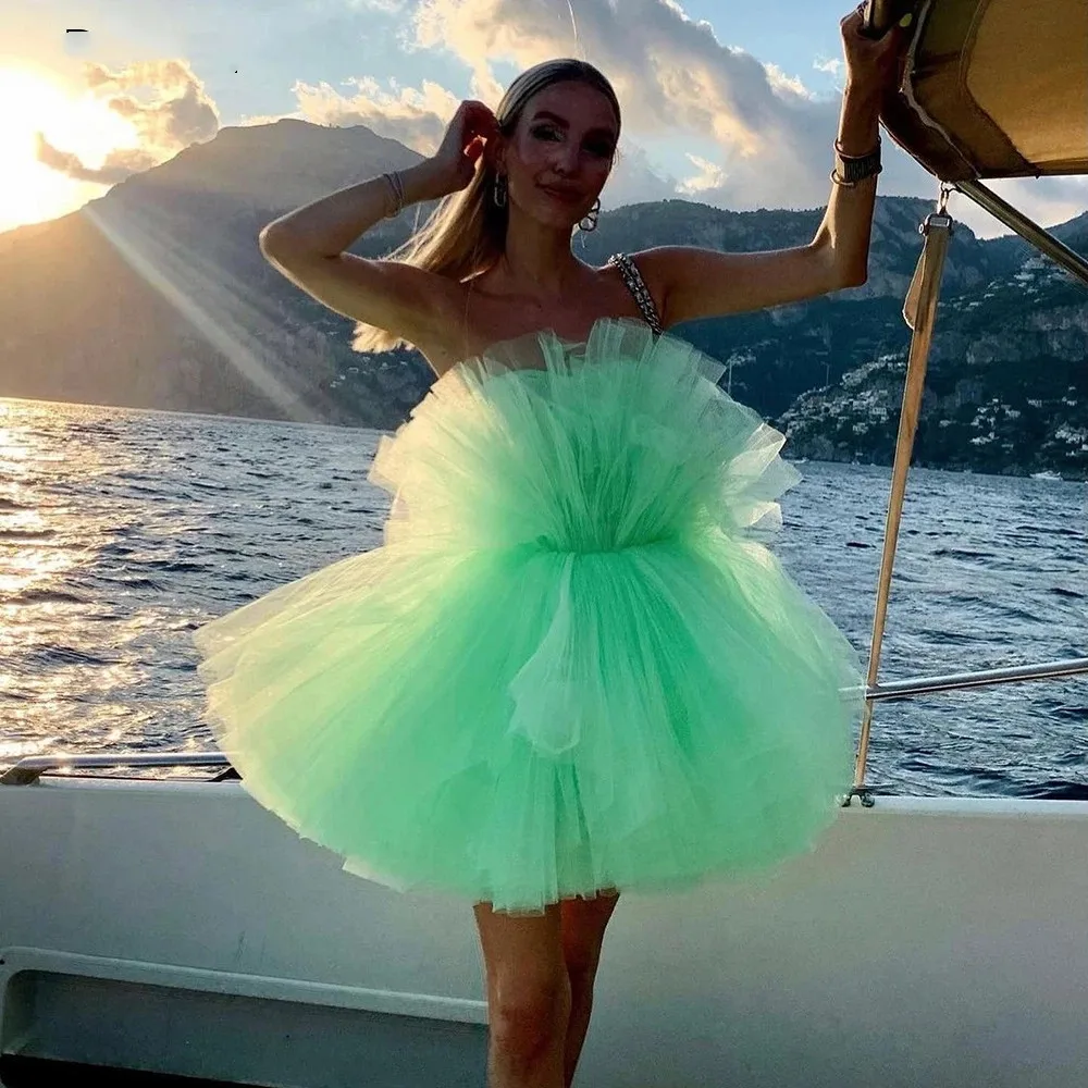 

Apple Green Mini Short Prom Dresses Strapless Outdoor Girls Party Gowns Maxi Midi Robe Homecoming Graduation Tutu Customized