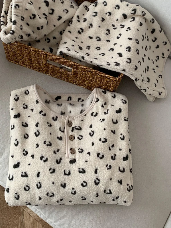 

Thickened Coral Fleece Sleepwear Women's Winter Home Clothes Set Plush Flannel Leopard Print Warm Home Suit Casual Style Long...