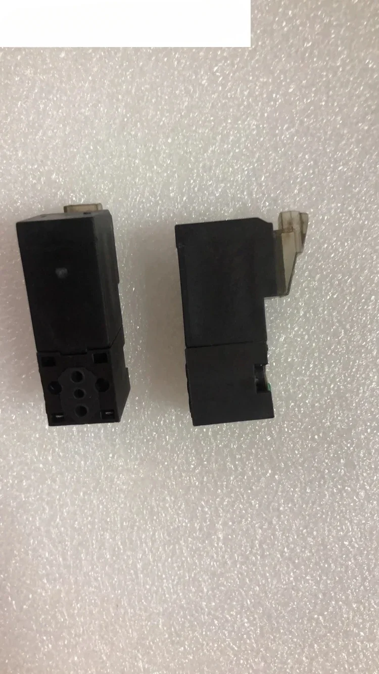 

2PCS N331/7MK N331/7LB 3/2NC solenoid valve 24VDC2.3W 0-7bar