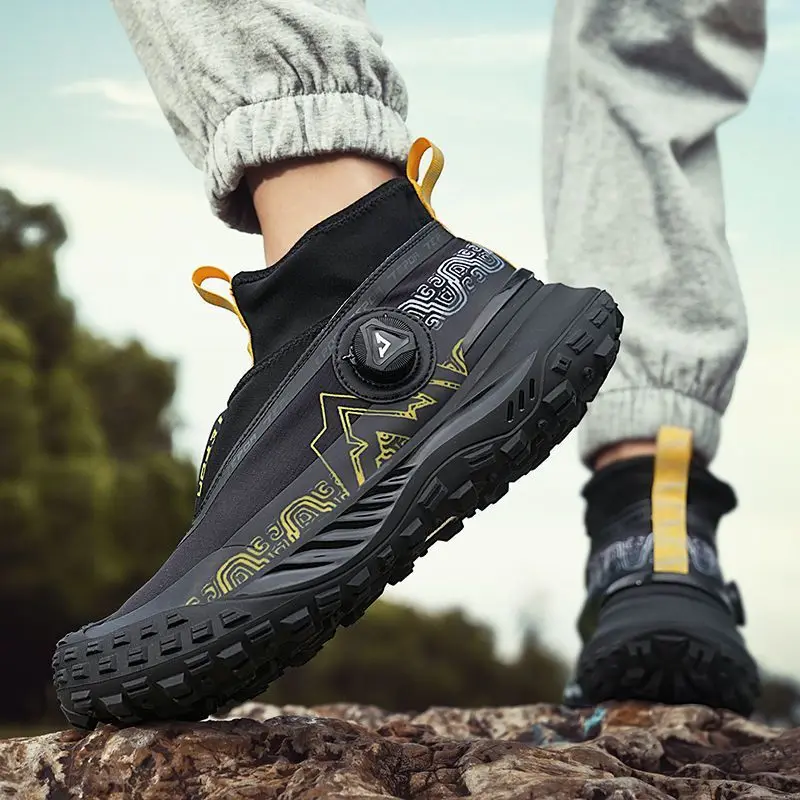 2025 Hiking Shoes Mens Luxury Designer Winter Hiking Hiking Sneakers Mens Outdoor Sports Work Shoes