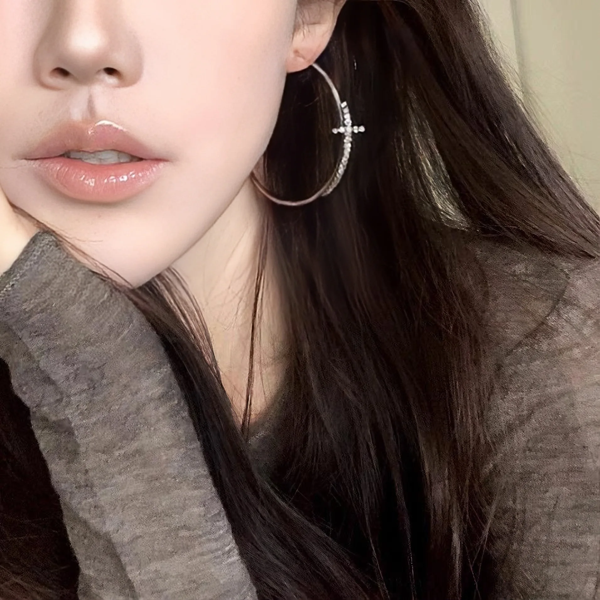 

Simple Cross Hoop Earrings For Women Girls Exaggerated Punk Large Circle Charm Ear Buckle Cubic Zirconia Luxury Jewelry Gifts