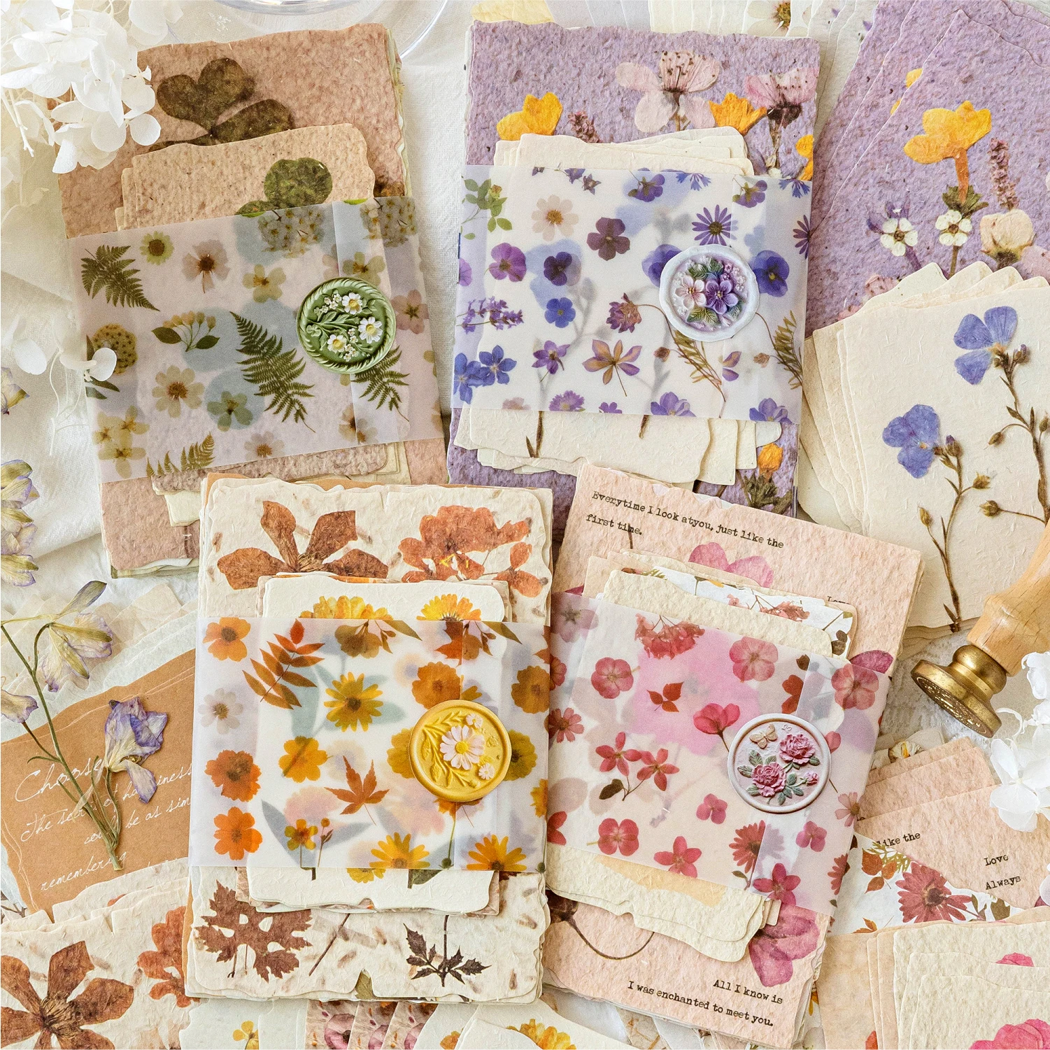 JIANQI 30pcs Creative Scrapbook Vintage Materials Paper Combo Kit DIY Junk Journal Collage Photo Album Retro Art paper view 2
