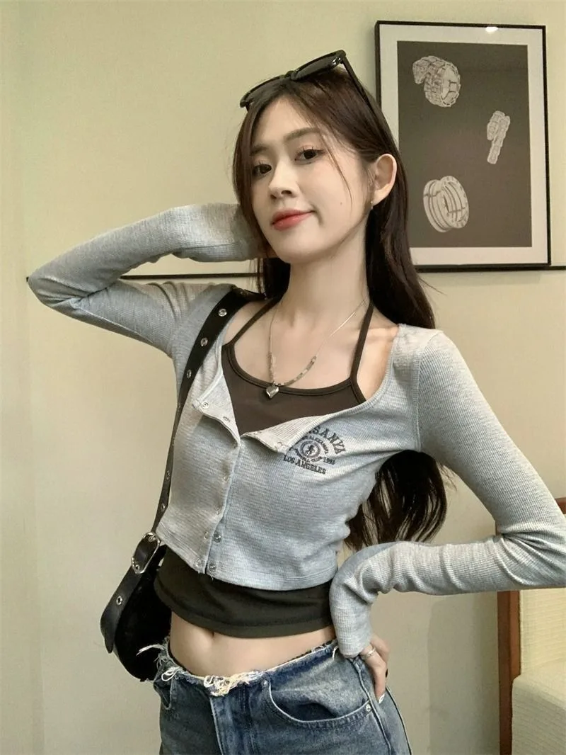 Damen Koreanischer Ins-Stil Reines Y2K Hot Girl Neckholder Langarm-T-Shirt Frühling Herbst Neues Slim-Fit Schulter-Fake-Zweiteiler-Oberteil – Detail 3