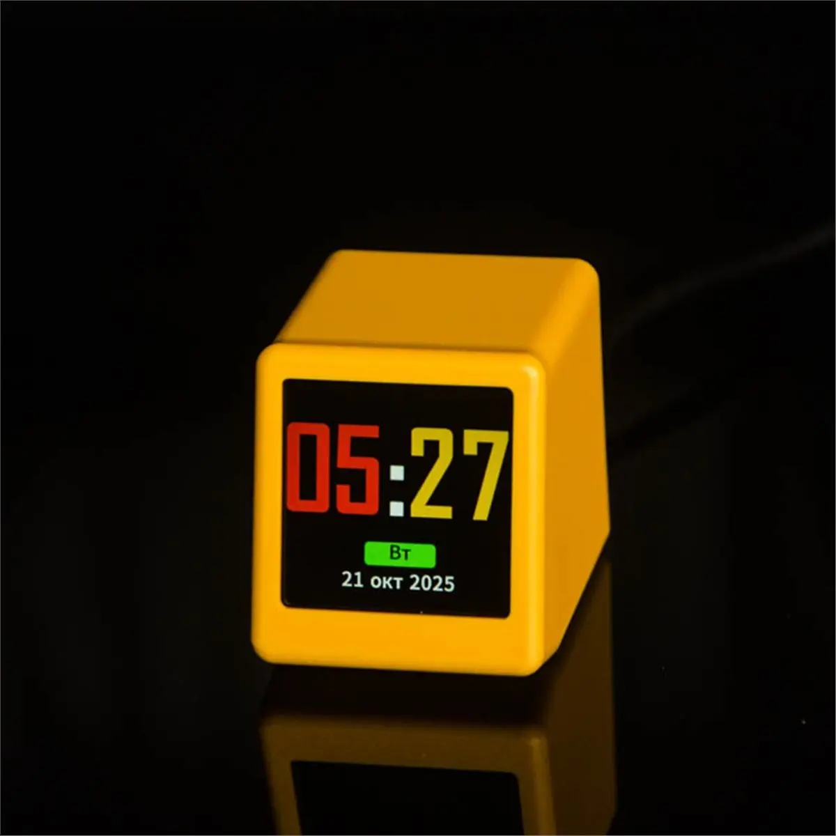 Mini Russian WiFi Desktop Animated Weather Clock Gift Creatives Ornament Multi-Functional Weather Station Black