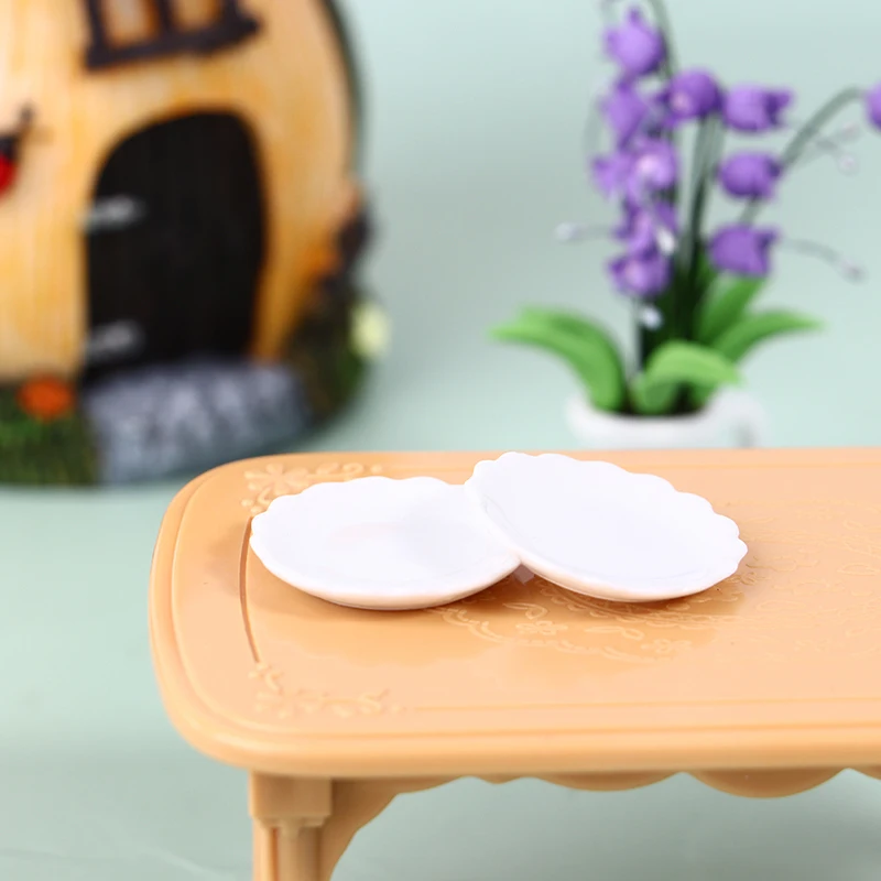 

2Pcs Ceramic Plate Dessert Lace Dish Tableware DecorToy 1:12 Dollhouse Miniature