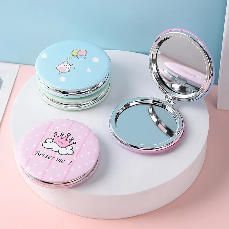 

1/3PCS This compact, pocket-sized round makeup mirror is perfect for touch-ups and grooming. Princess-style round mirror.