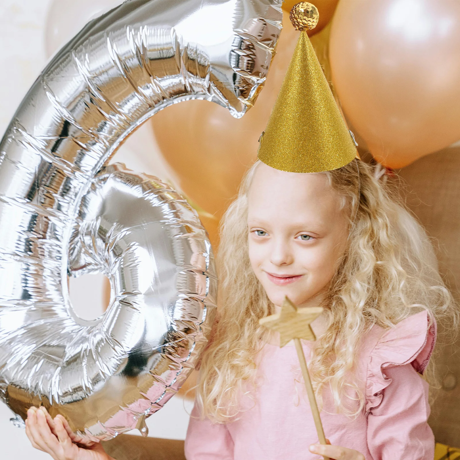 

8pcs Kids Birthday Party Hats Glitter Cone Design For Children Babies Photo Prop Assorted Colors Fun Celebration Decor