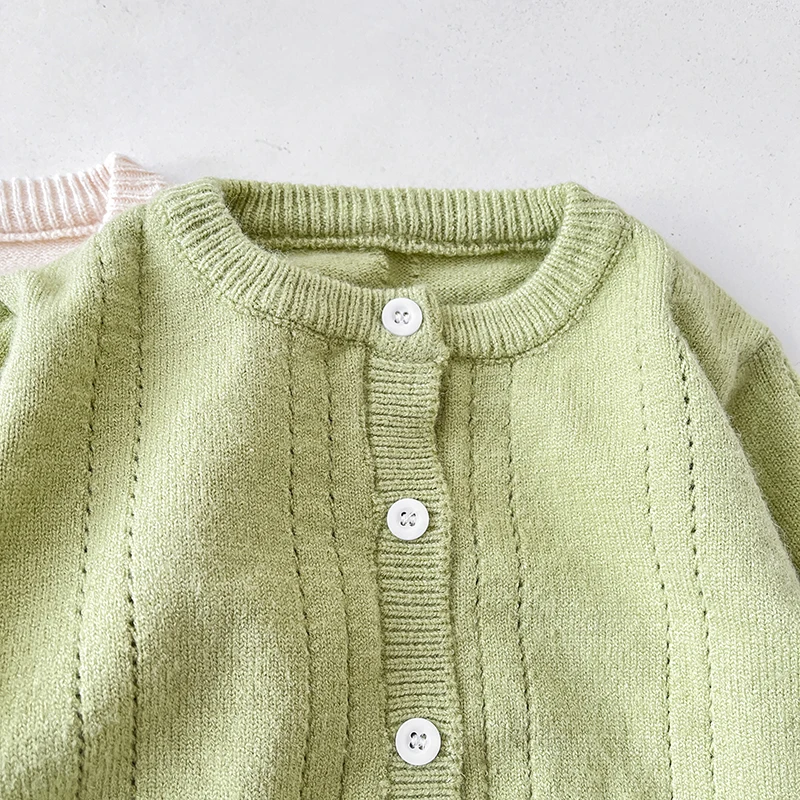 Autumn And Spring Newborn Infant Baby Boys And Girls O-neck Knitted Cotton Long Sleeved T-shirt Soft Solid Fashion Baby Clothing