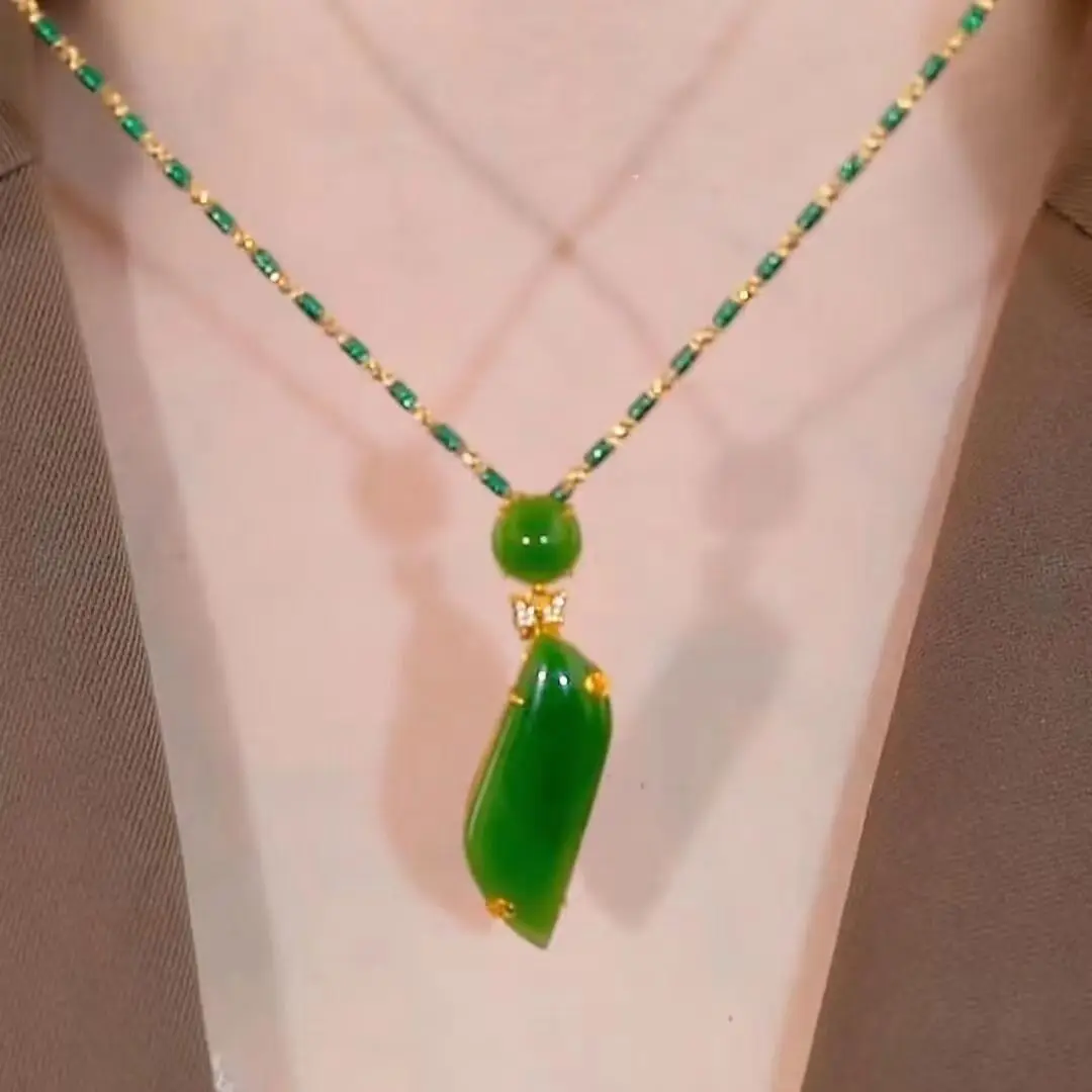 

Green Beauty Waist Jade Stone Temperament Fashion Necklace Light Luxury High Grade Pendant Versatile Mother's Day Gift