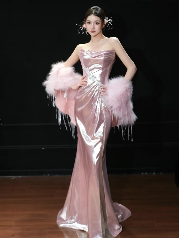 A pink-themed morning gown niche coming-of-age birthday dress