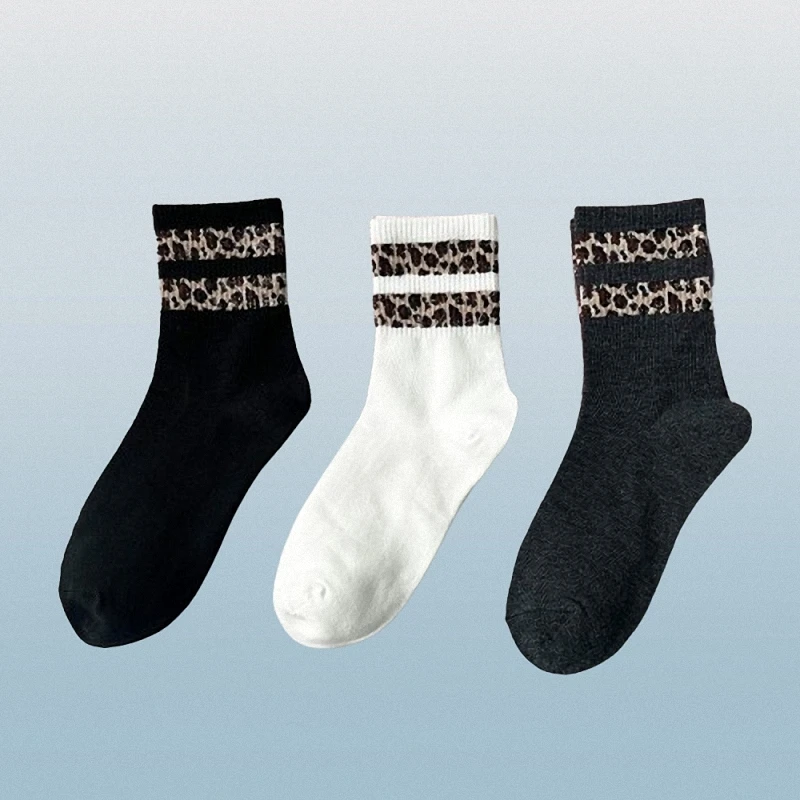 Chaussettes mi-mollet respirantes à imprimé léopard pour femmes, chaussettes mignonnes, confortables, amour, haute qualité, nouvelle tendance de la mode, 3/6 paires