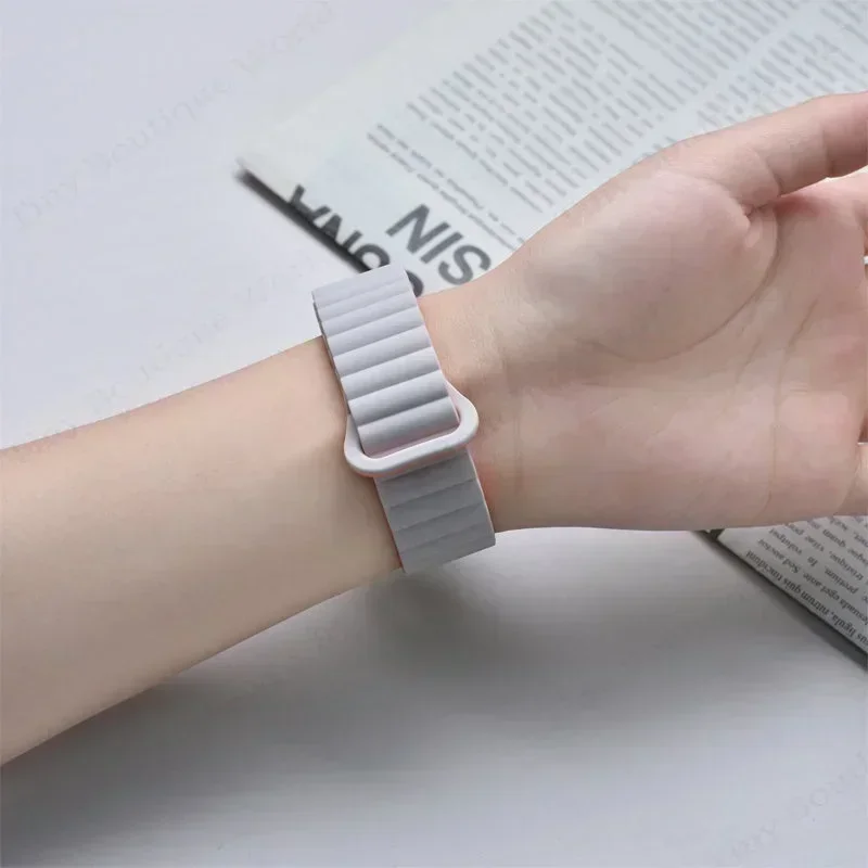 سيليكون حلقة حزام مغناطيسي ل سوار ساعة يد آبل 44 40 مللي متر 45 مللي متر 49 مللي متر 41 مللي متر 38 مللي متر 42 مللي متر سوار لسلسلة iWatch 8 3 5 4 SE Ultra