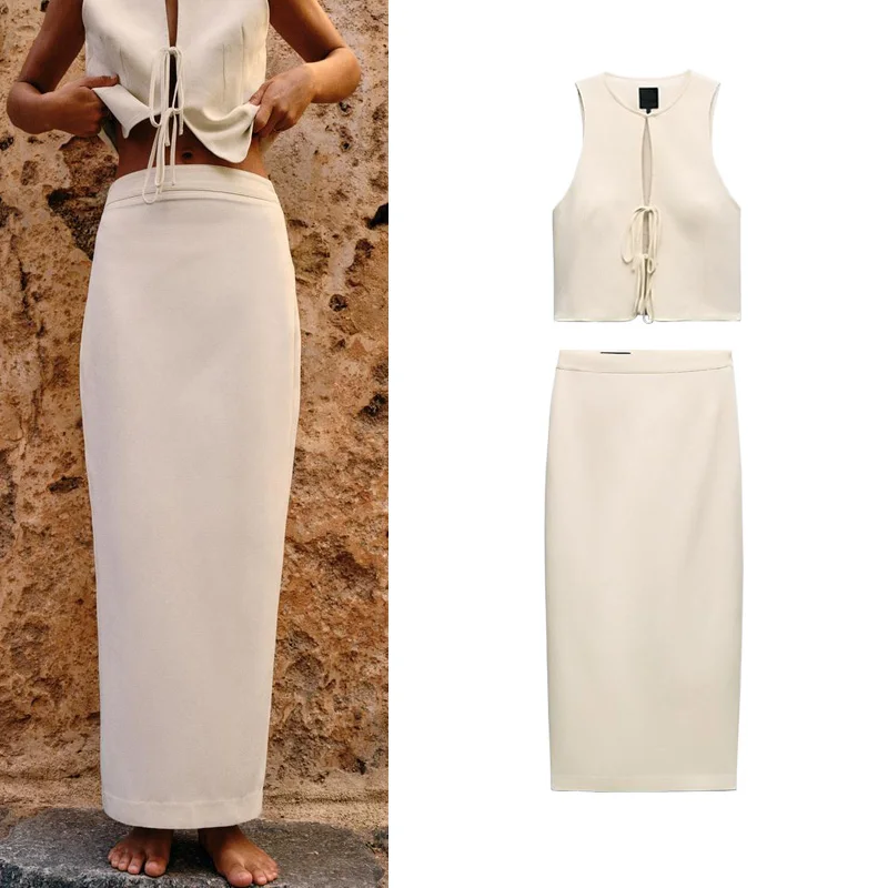 

Spring New Simple Comfortable round Ne Svel Belted Vest Straight Skirt Faionable Women's Set 2025