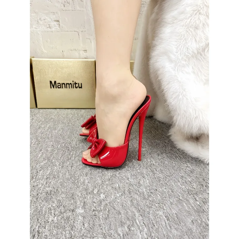 

12cm Hate Heaven Height Extra Large Sweet Red Bow Lacquer Leather Slippers Round Headed Ladies' Large Sandals Trendy