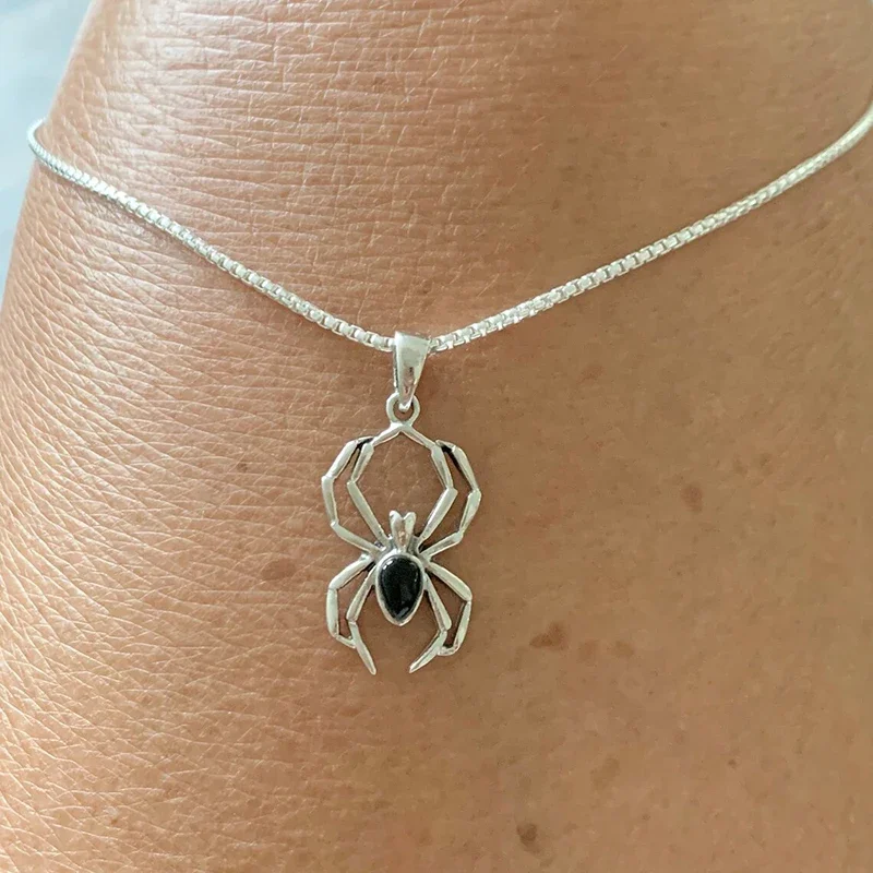 Huitan Halskette mit Spinnen-Anhänger für Damen/Herren, Punk-Tier-Halsketten, Unisex, Liebhaber-Hals-Accessoires, kreatives Geschenk, Hip-Hop-Schmuck
