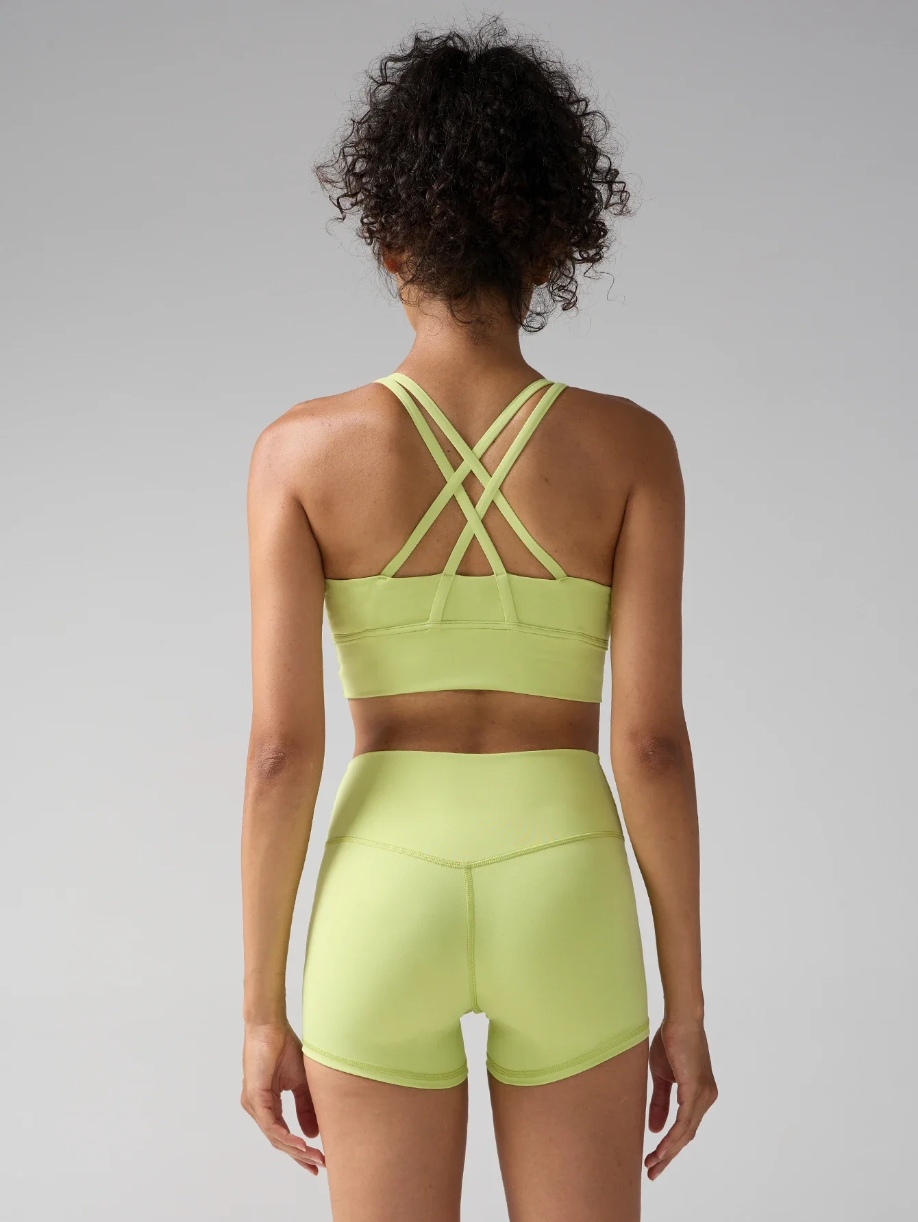 

Women 2 Pieces Yoga Short Sets Cross Beautiful Back Yoga Bra High Waist Elasticity Yoga Shorts Cycling Fitness Leisure Sport Set