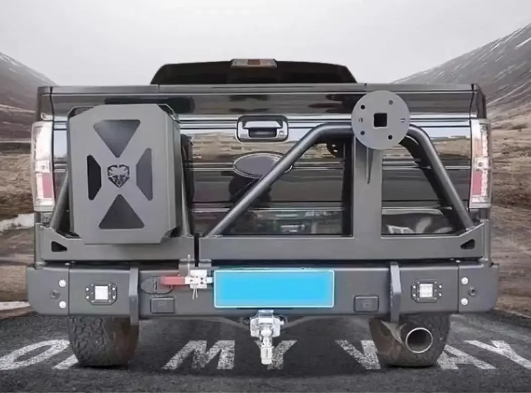 High Quality Pickup 4X4 Auto Parts Rear Bumper For Ds F1 50 Car Bumper With Spare Tire Carrier