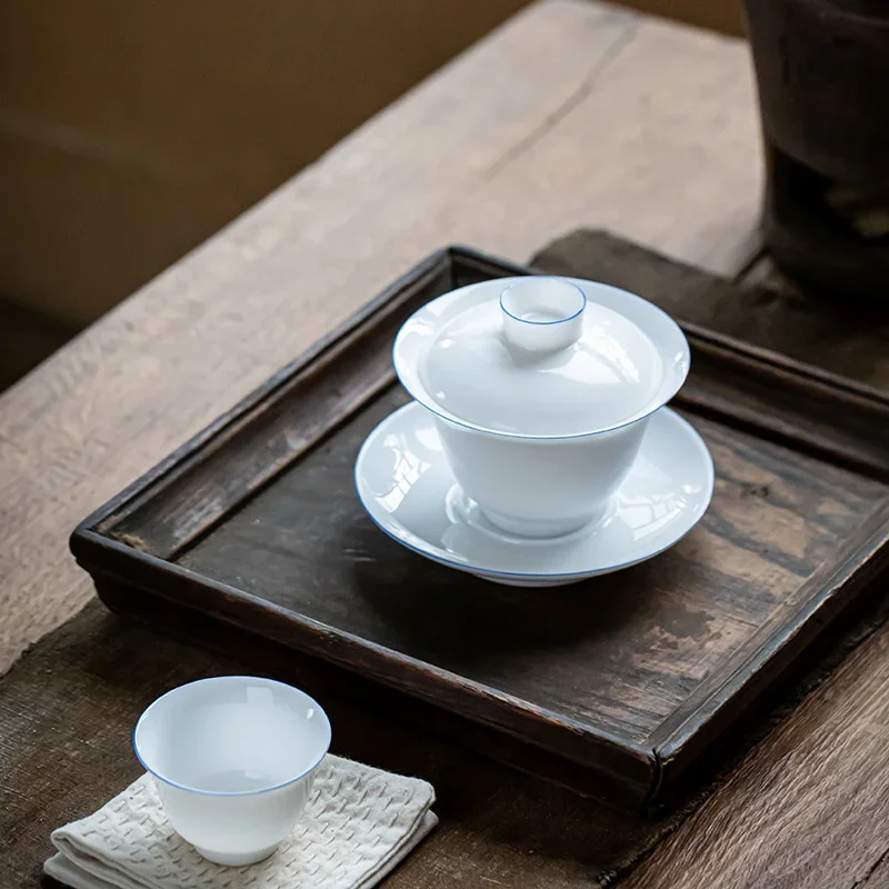 

Boutique Sweet White Porcelain Tea Tureen Covered Bowl Tea Cup Single Non Hot Tea Maker Ceramic Gaiwan Kung Fu