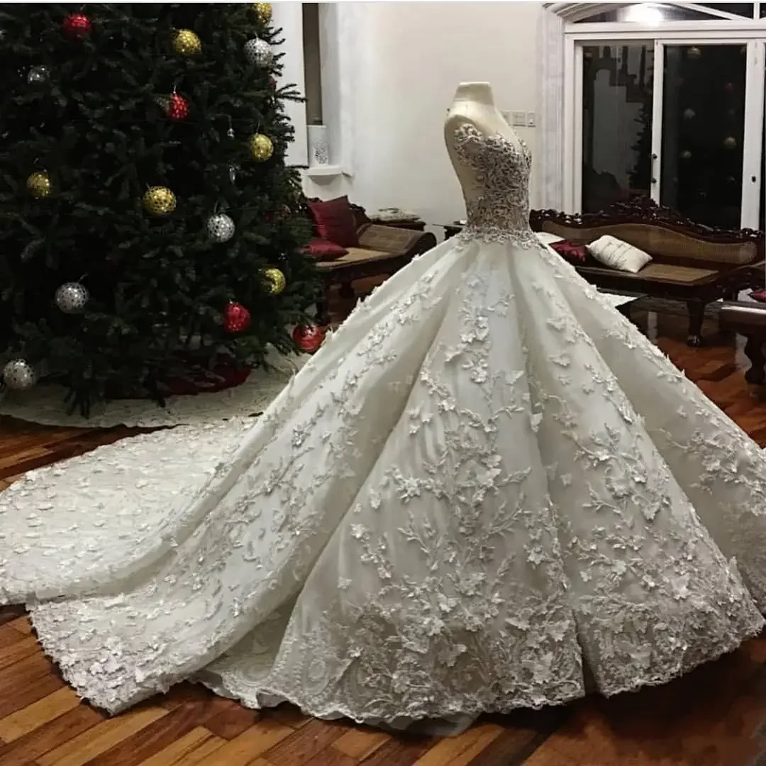 Customized Cap Sleeves Crystals Appliques Wedding Dress Sweep  Train Cap  Sleeves Ballgown  Vestido De Casamento Bridal Gown